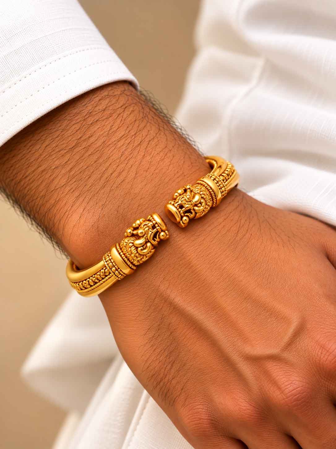 Gold Kaappu Bracelet